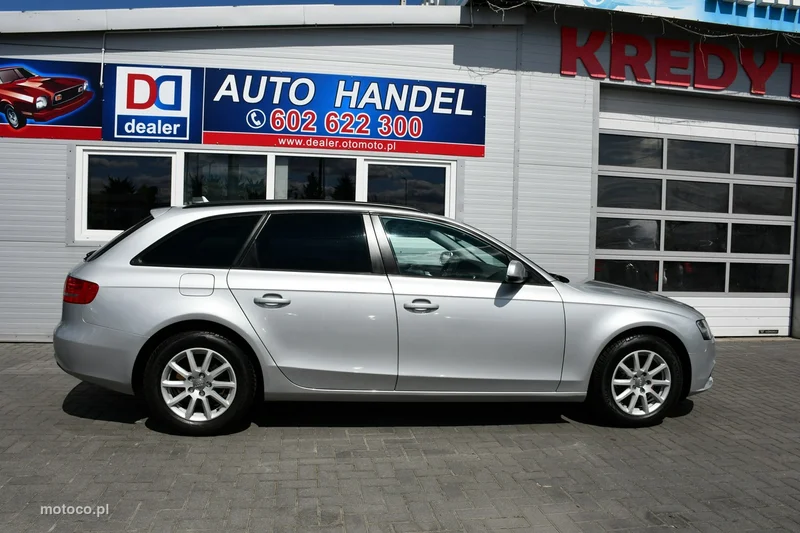 Audi A4 B8 13