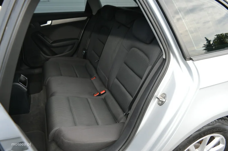 Audi A4 B8 32