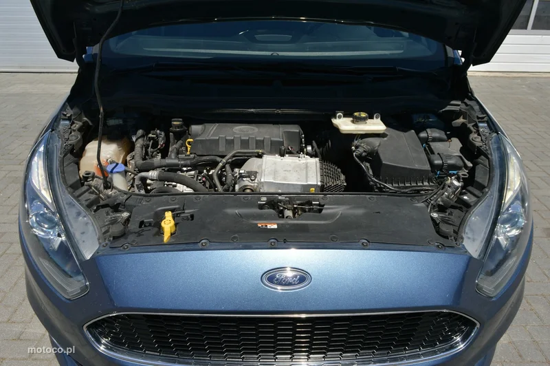 Ford S-Max II 39