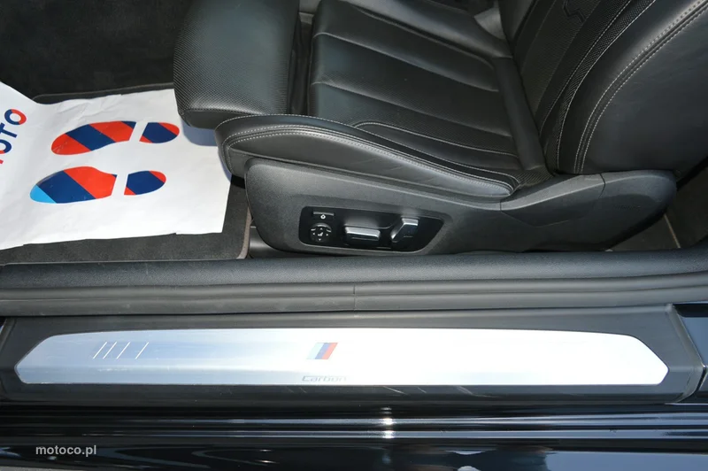BMW Seria 8 G14 840 21