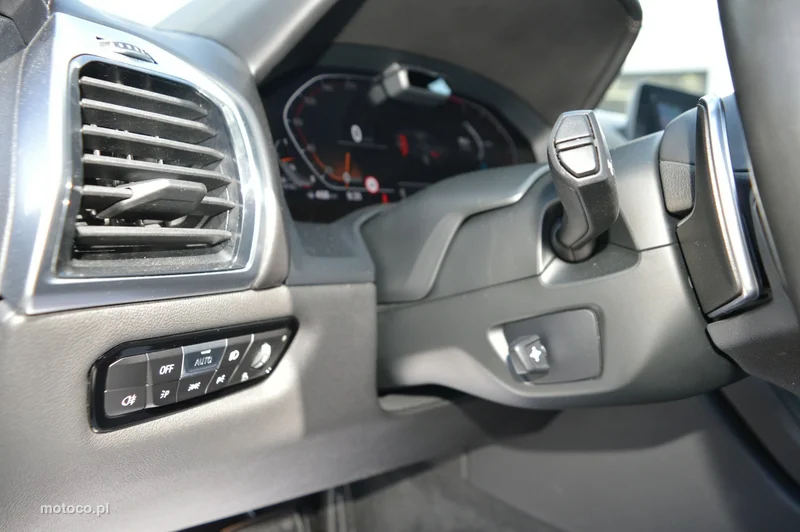BMW Seria 8 G14 840 25