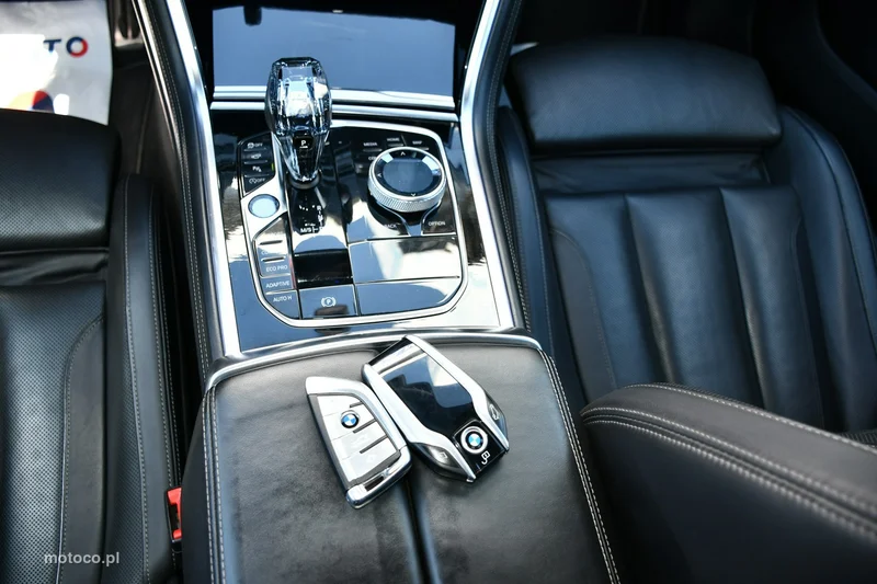 BMW Seria 8 G14 840 28