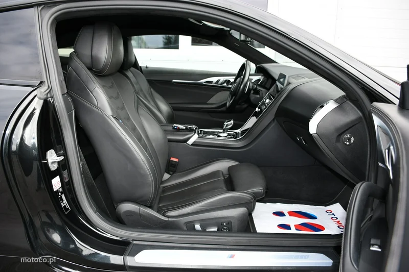 BMW Seria 8 G14 840 31
