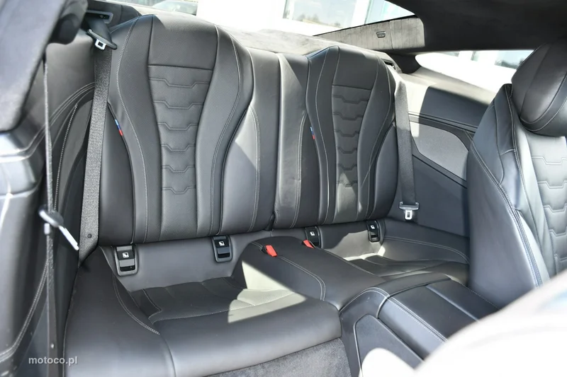 BMW Seria 8 G14 840 34