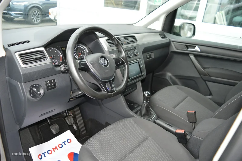 Volkswagen Caddy IV 21