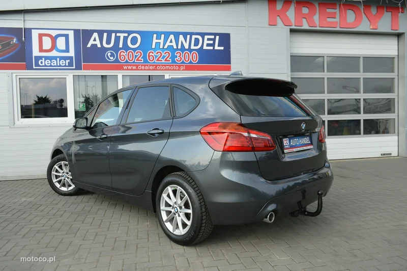 BMW Seria 2 F45 216 11