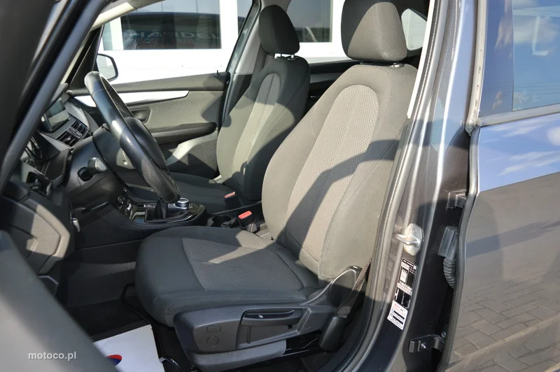 BMW Seria 2 F45 216 19