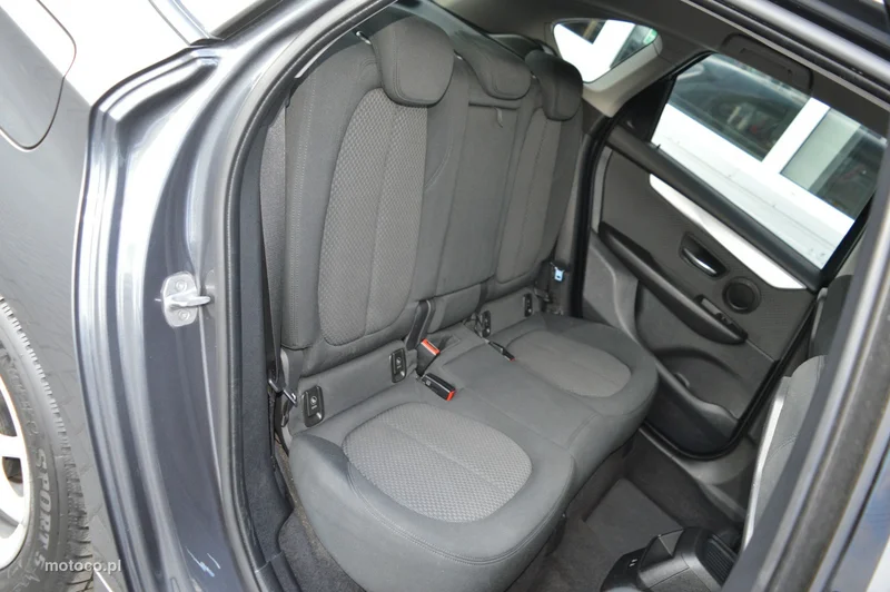 BMW Seria 2 F45 216 31
