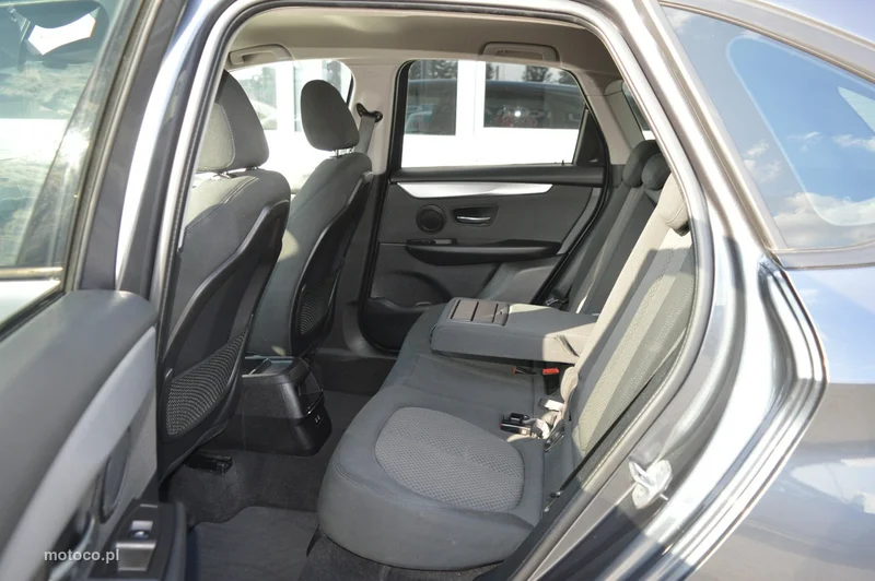 BMW Seria 2 F45 216 33