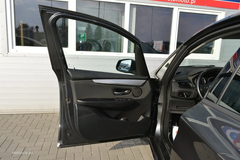 BMW Seria 2 F45 216 35