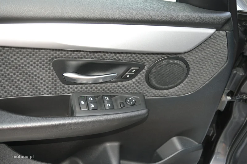 BMW Seria 2 F45 216 36