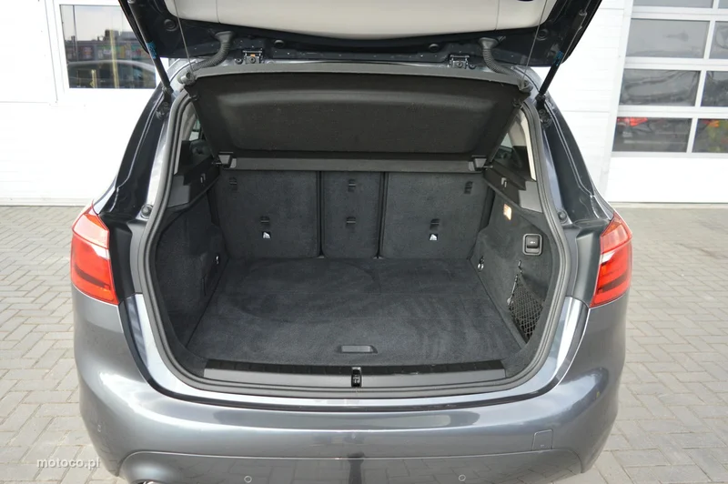 BMW Seria 2 F45 216 38