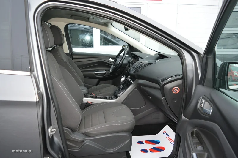 Ford Kuga II 27