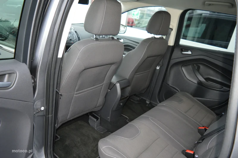 Ford Kuga II 33