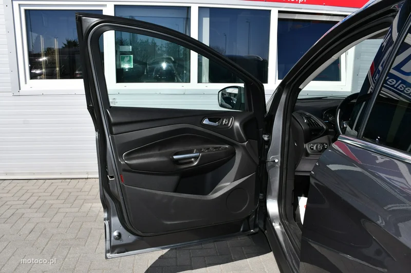 Ford Kuga II 35