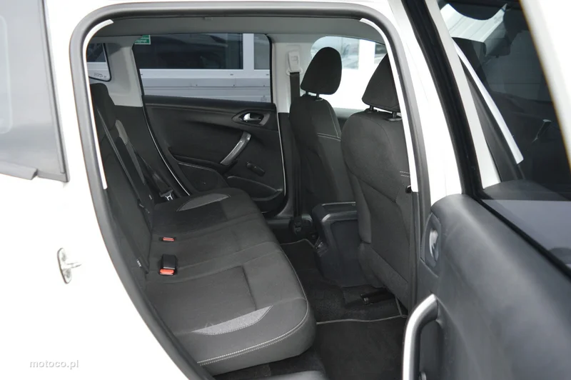 Peugeot 2008 32