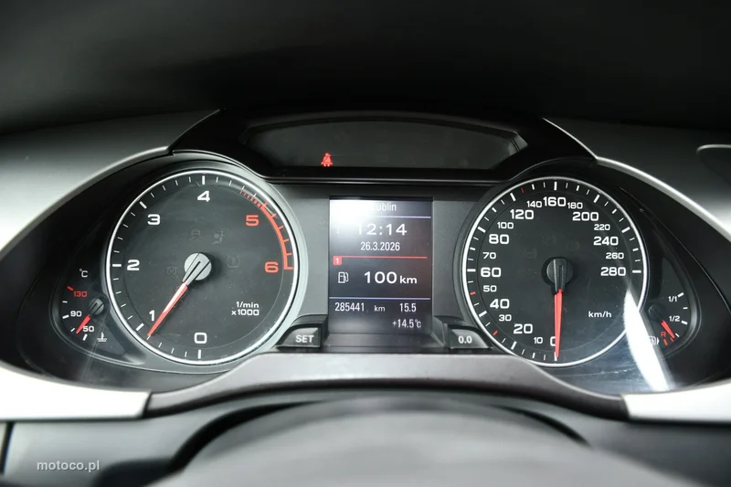 Audi A4 B8 19