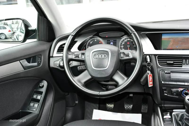 Audi A4 B8 20