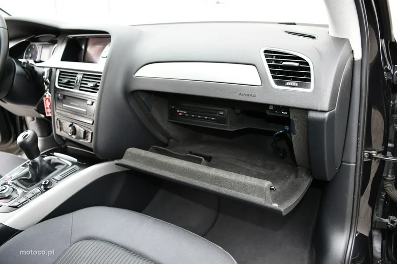 Audi A4 B8 24