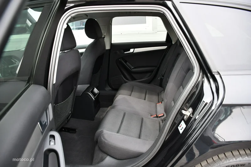Audi A4 B8 29