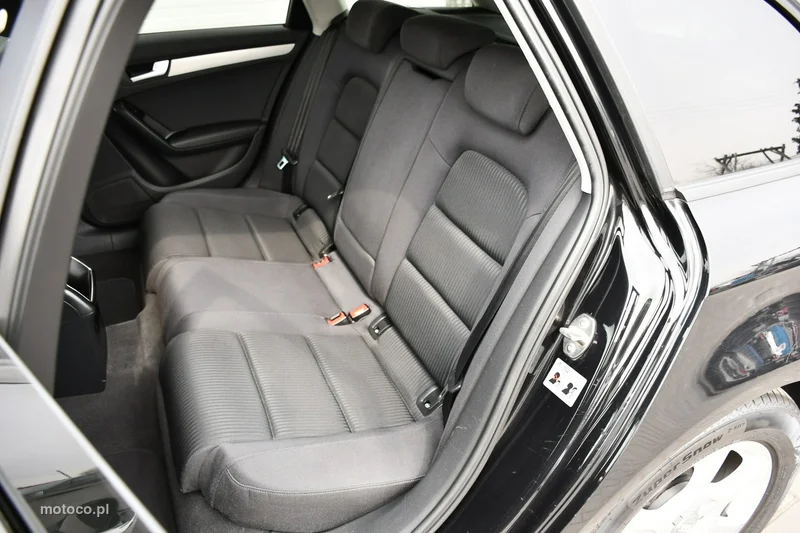 Audi A4 B8 31