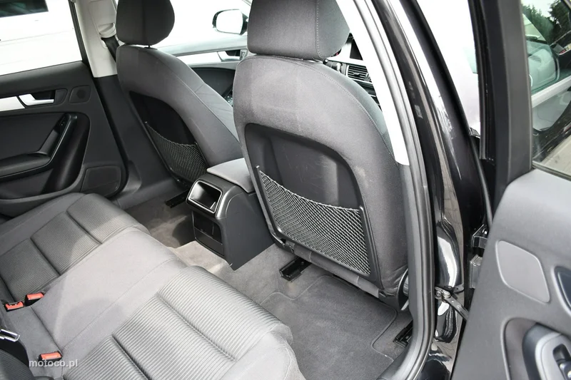 Audi A4 B8 33