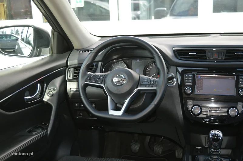 Nissan X-Trail 23