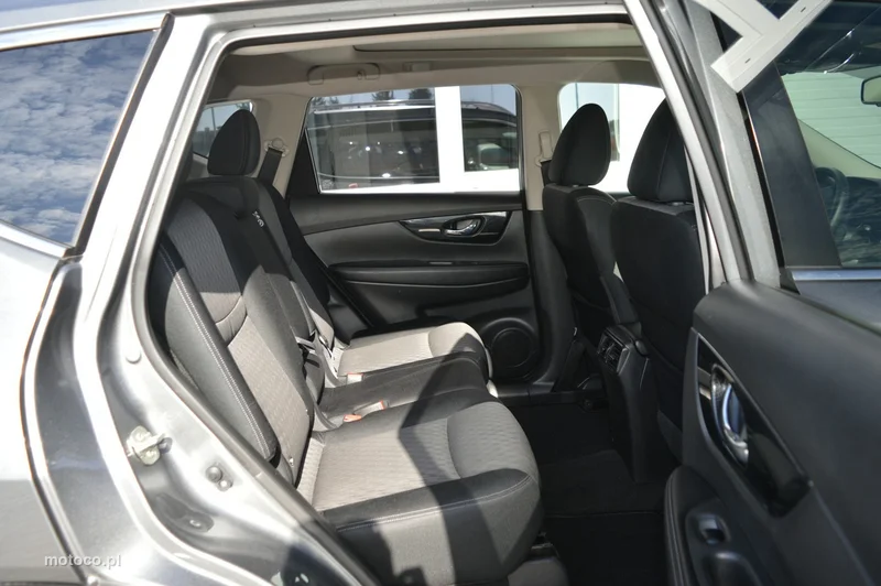 Nissan X-Trail 29