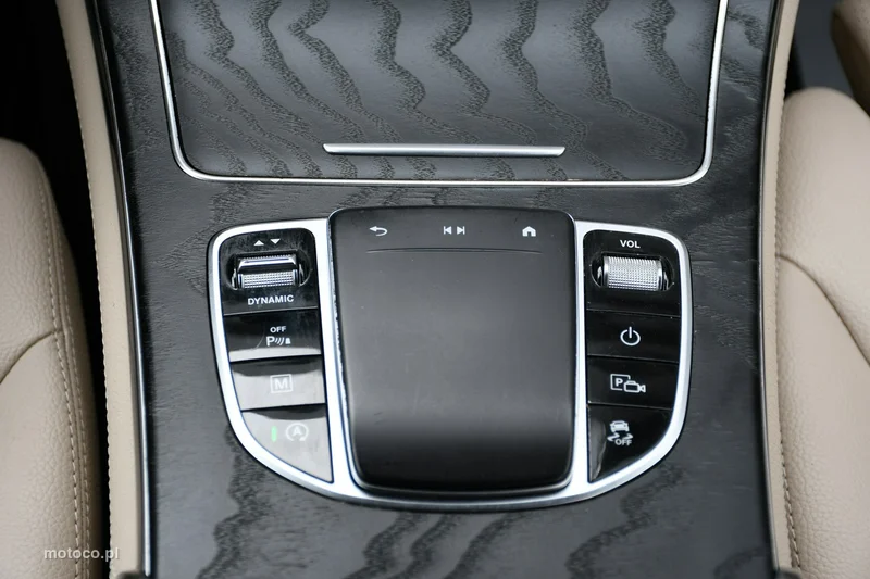 Mercedes-Benz GLC X253 GLC 200 26