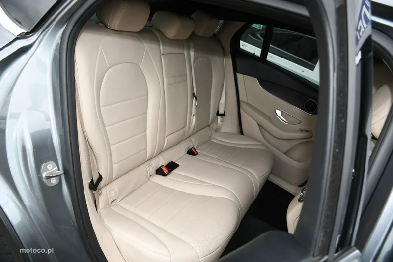 Mercedes-Benz GLC X253 GLC 200 31