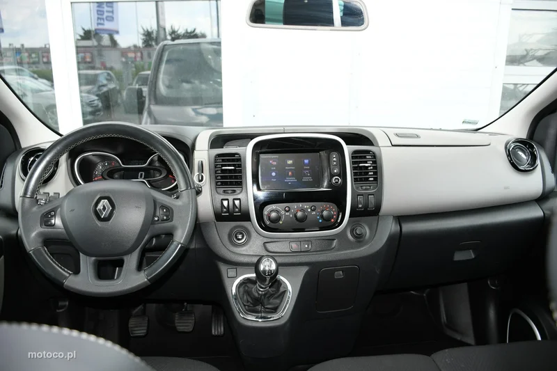 Renault Trafic III 11