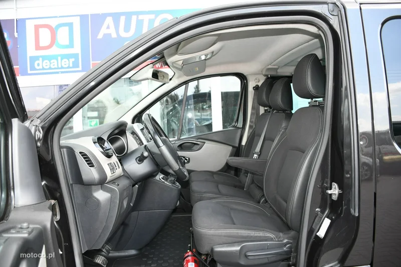 Renault Trafic III 28