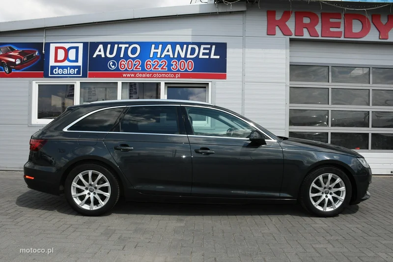 Audi A4 B9 11