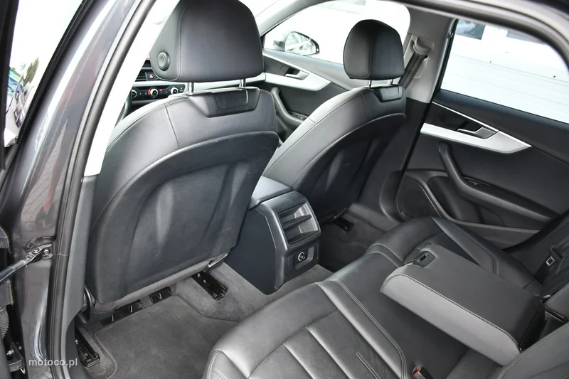 Audi A4 B9 29