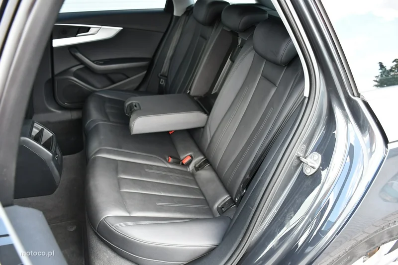 Audi A4 B9 30