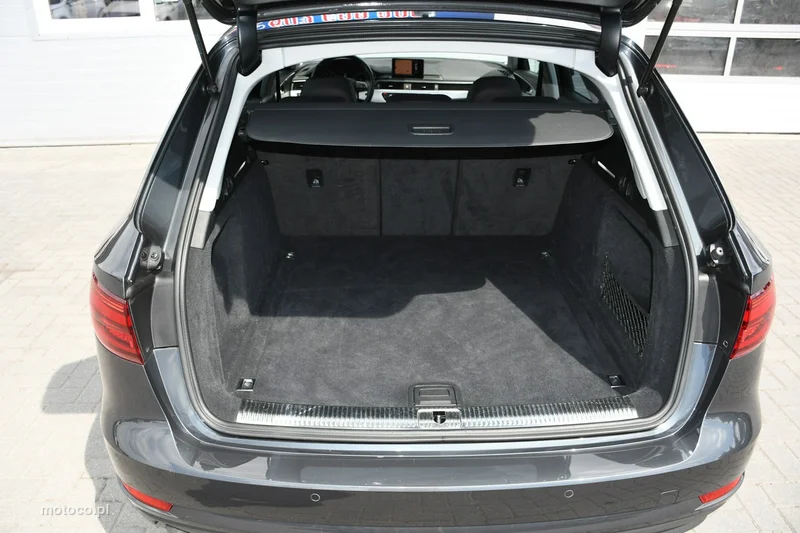 Audi A4 B9 37