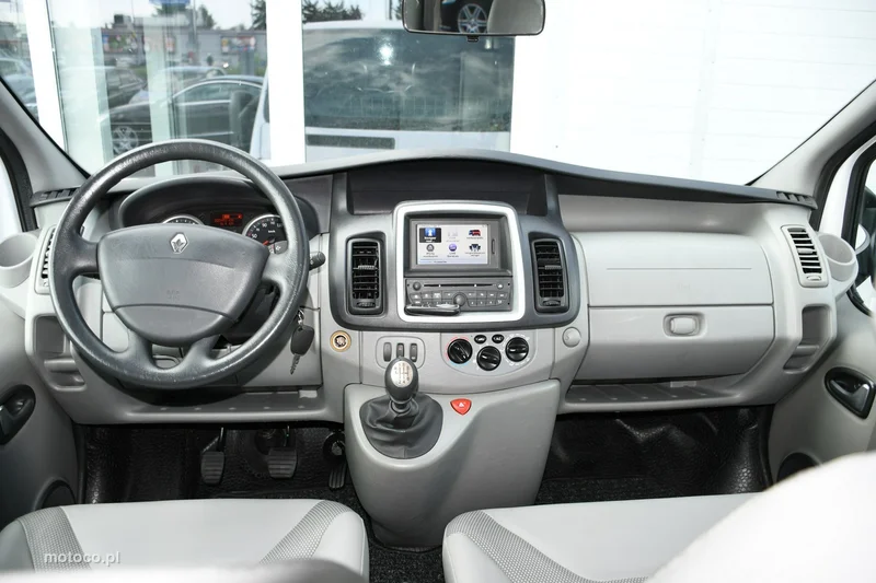 Renault Trafic II 2