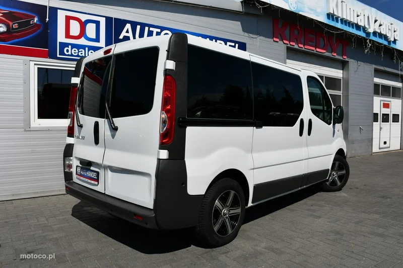 Renault Trafic II 11