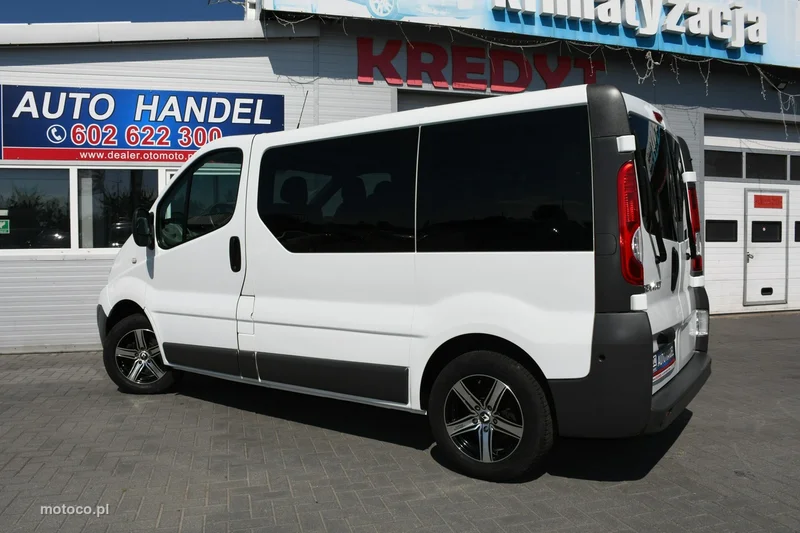 Renault Trafic II 16