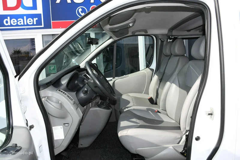 Renault Trafic II 19