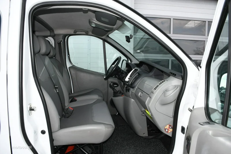 Renault Trafic II 28