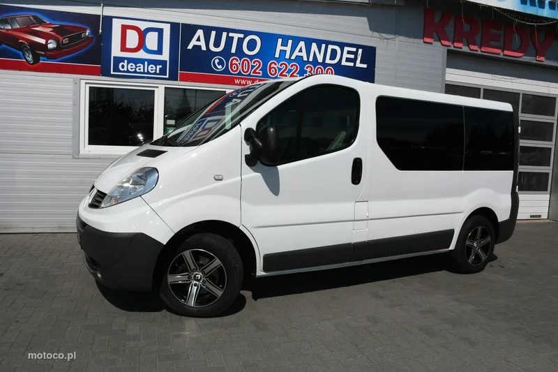 Renault Trafic II 9
