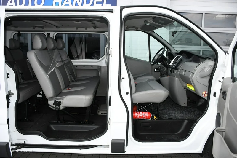 Renault Trafic II 6