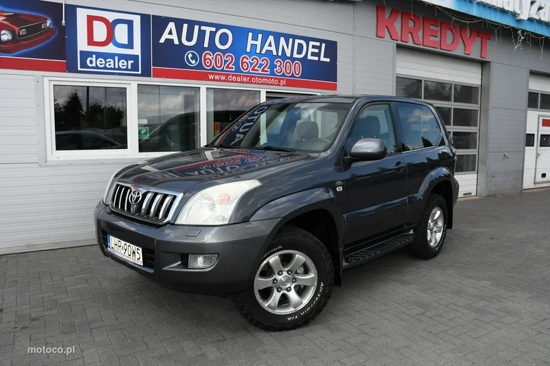 Toyota Land Cruiser J100 11