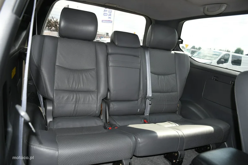 Toyota Land Cruiser J100 32