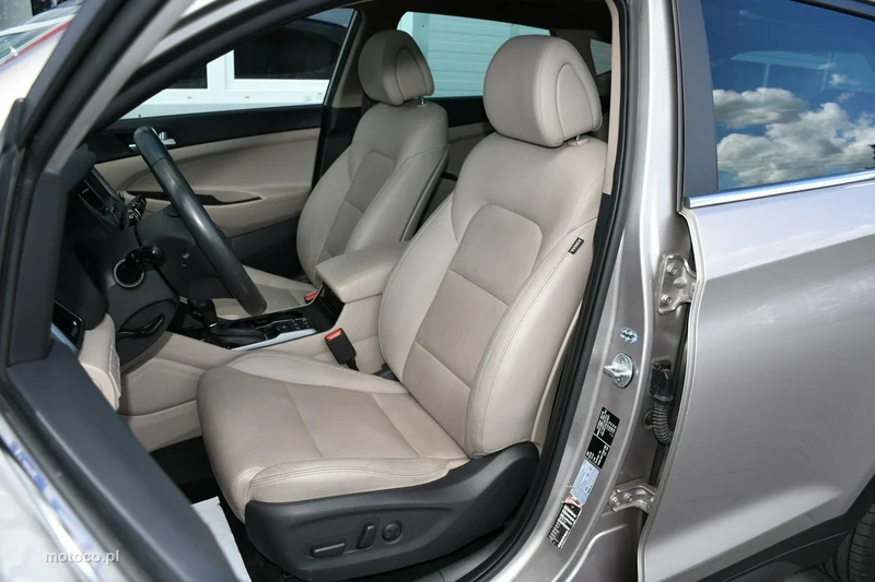 Hyundai TUCSON 24