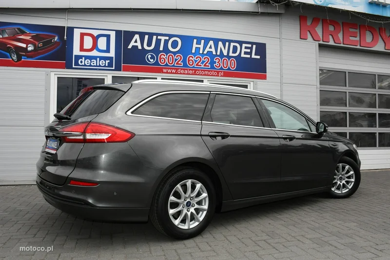 Ford Mondeo V 12