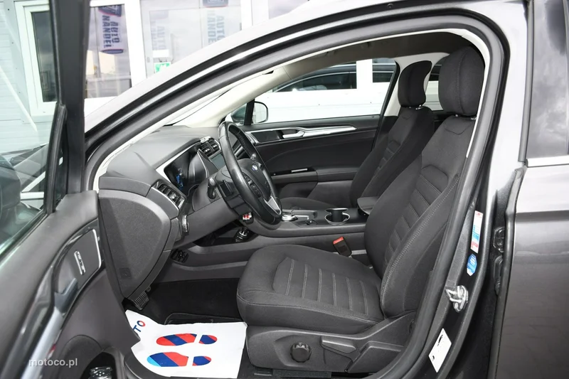 Ford Mondeo V 18