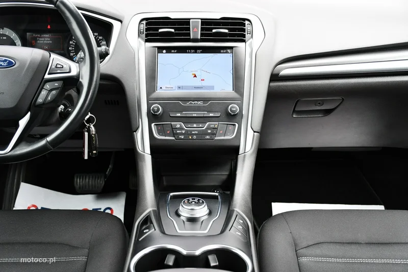 Ford Mondeo V 23