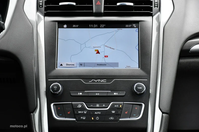 Ford Mondeo V 24